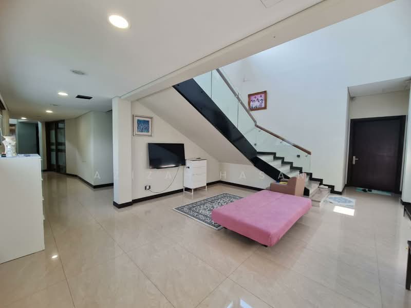 Bungalow for Sale in Kota Damansara (Selangor) - Azizah Hasan - Living Room - PropertyGuru.com.my