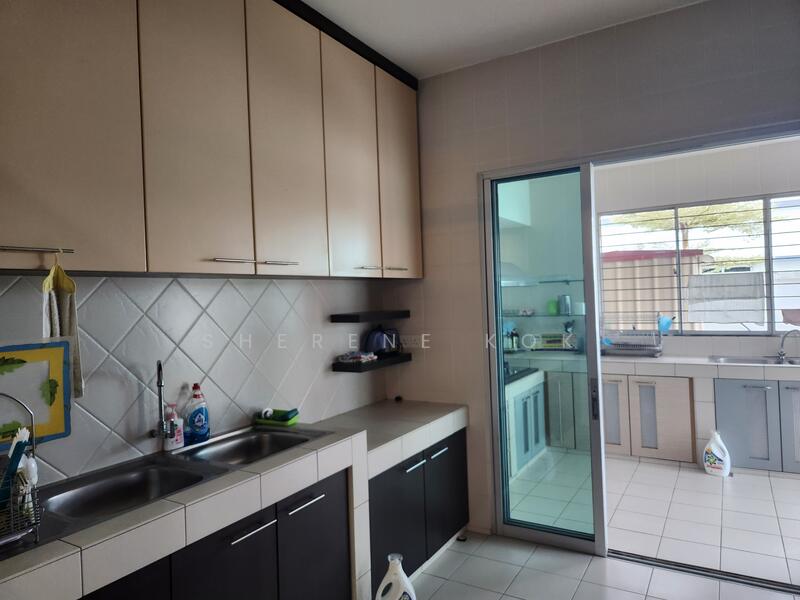 Rumah Berkembar untuk Dijual di Taman BDC (Kuching) - Sherene Kok - Kitchen - PropertyGuru.com.my