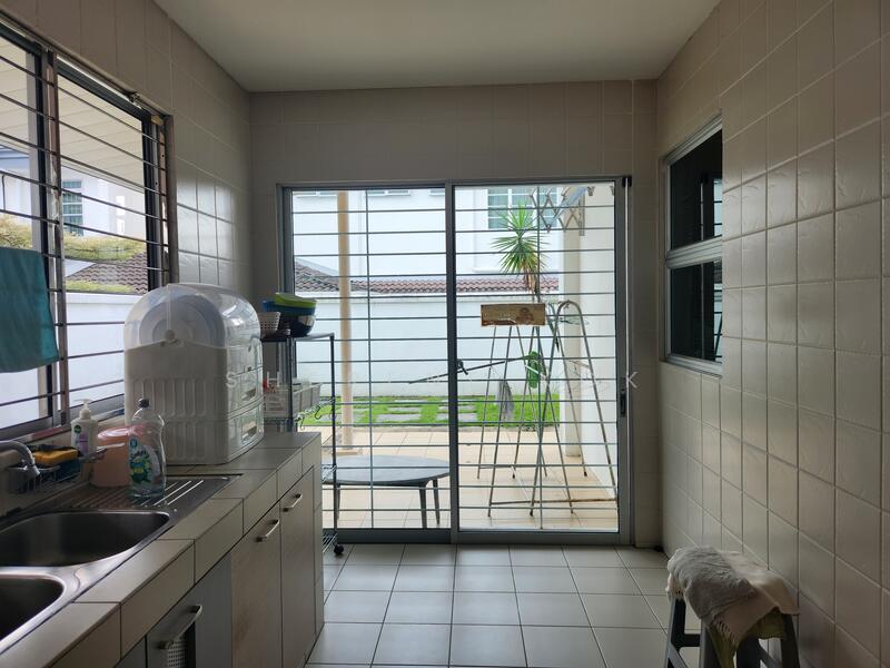 Rumah Berkembar untuk Dijual di Taman BDC (Kuching) - Sherene Kok - Kitchen - PropertyGuru.com.my