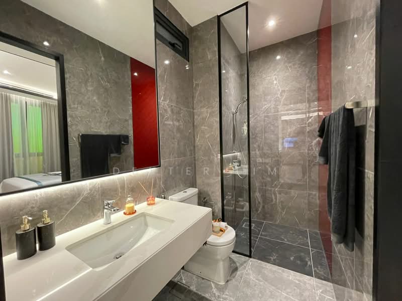 Service Residence for Sale at Skylon Residences - Dexter Lim - Bathroom - PropertyGuru.com.my