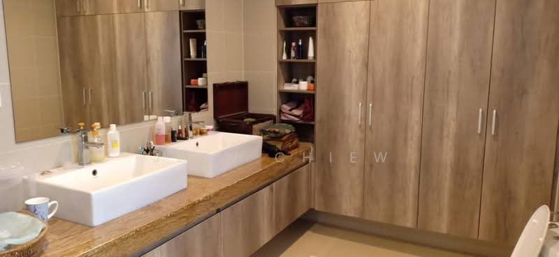 Bungalow House untuk Dijual di Taman Damansara Endah (Damansara Heights) - Jean Chiew - Bathroom - PropertyGuru.com.my