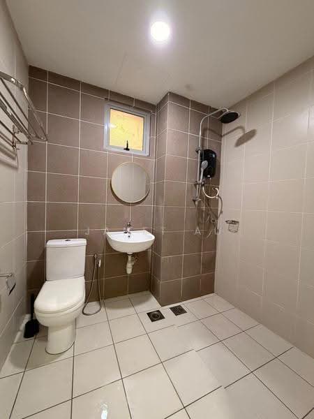 Service Residence for Rent at Greenz (Residensi Flora) @ One South - Janet Au - Bathroom - PropertyGuru.com.my