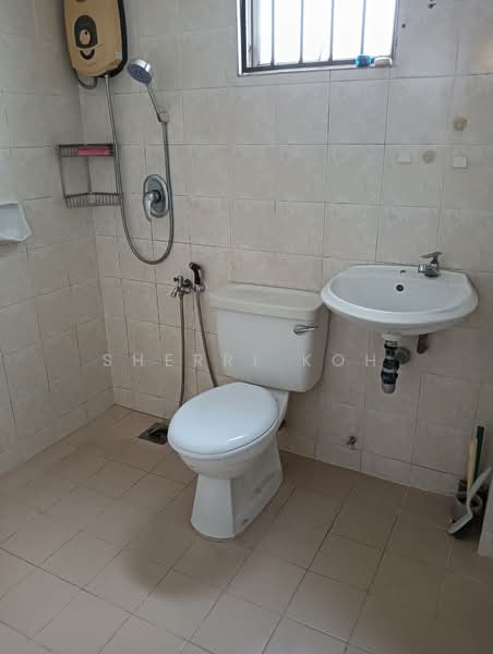 Condominium for Sale at D'aman Crimson - Sherri Koh - Bathroom - PropertyGuru.com.my