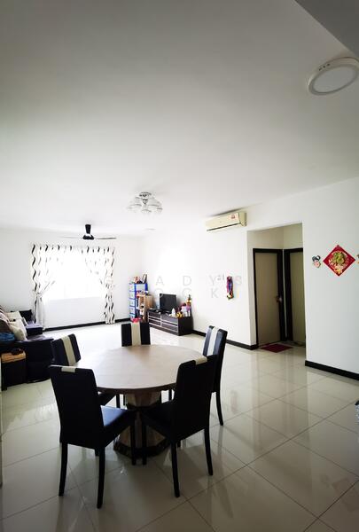 Condominium for Sale at Vertiq - Gladys Kock - Living Room - PropertyGuru.com.my