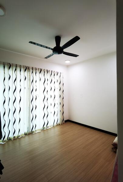 Condominium for Sale at Vertiq - Gladys Kock - Bedroom - PropertyGuru.com.my