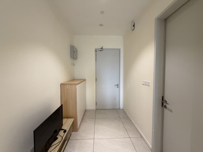Service Residence for Sale at Quill Residence - Dexter Lim - Corridor - PropertyGuru.com.my