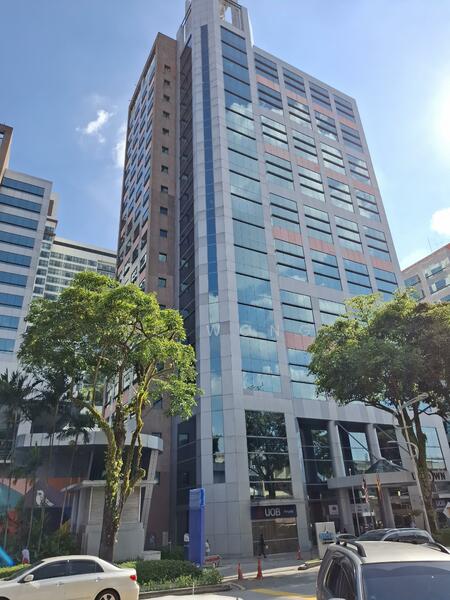 Uptown 1 Office Tower Building