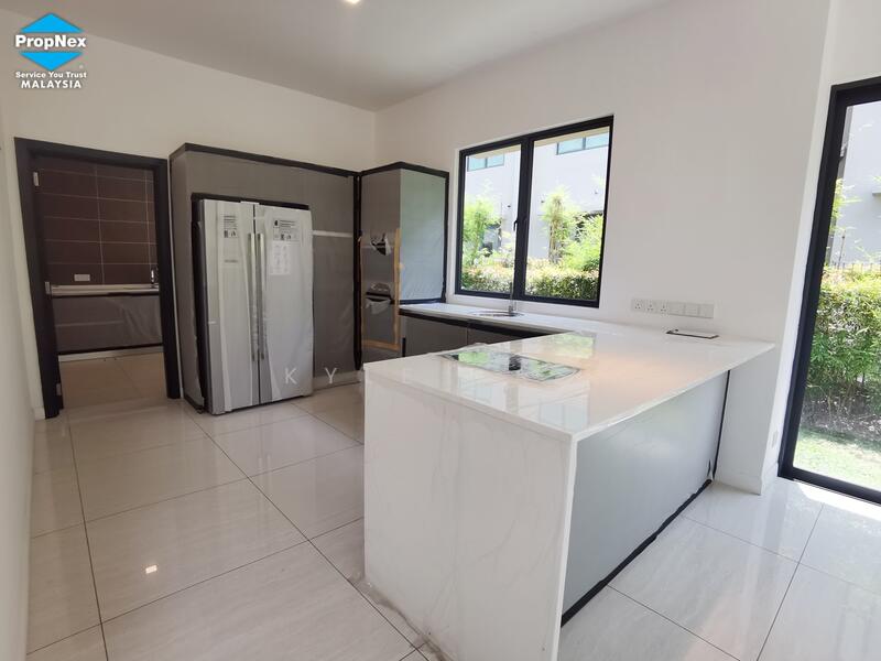 Leisure Farm untuk Untuk Dijual - RM 2,850,000, Mac 2026 - Kitchen - PropertyGuru.com.my
