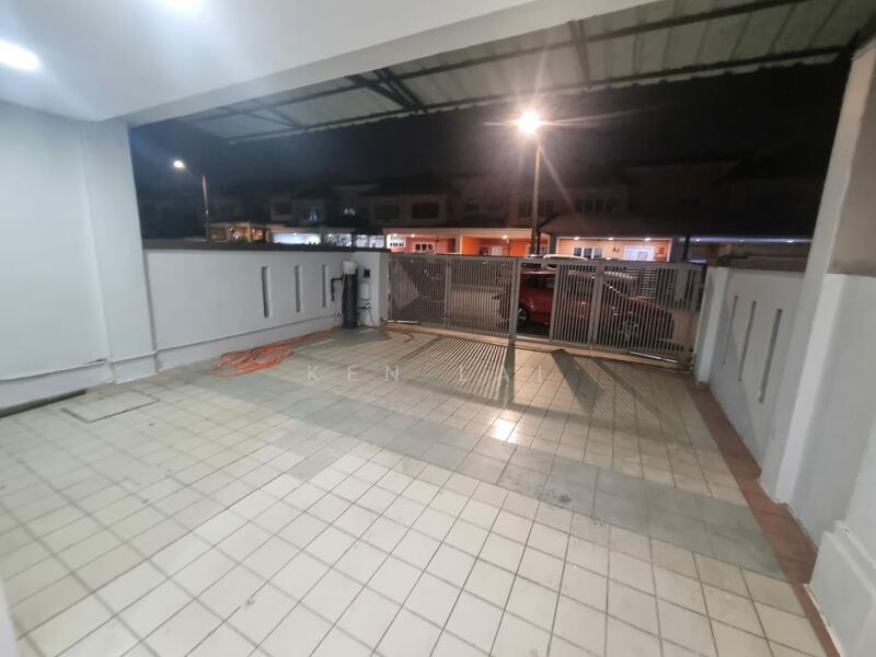 2-storey Terraced House for Sale in Sungai Buloh (Selangor) - Ken Lai - Exterior - PropertyGuru.com.my
