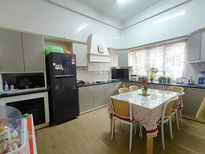 For Sale - FACING OPEN Seksyen 6 Wangsa Maju Semi D House 4284sf