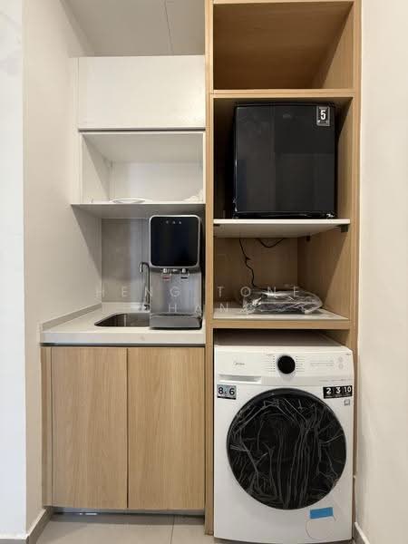 Service Residence for Rent at YOLO Signature Suites - Heng Tone Chang - Interior - PropertyGuru.com.my