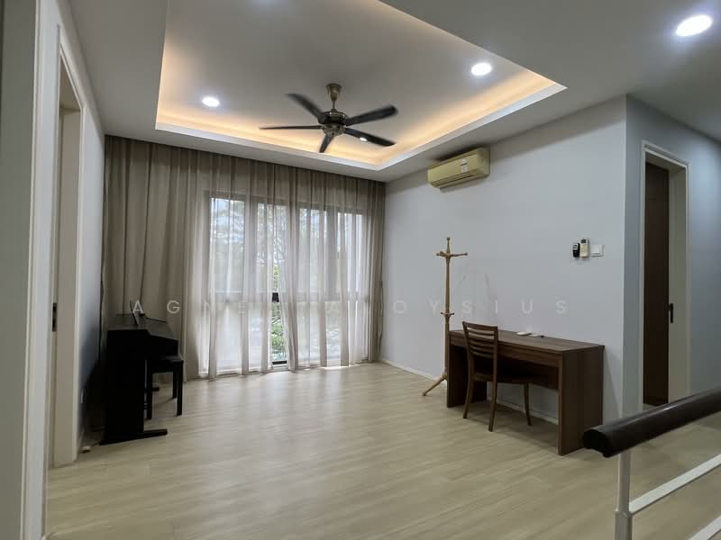 Terraced House for Sale in Taman Puncak Jalil (Seri Kembangan) - Agnes Aloysius - Living Room - PropertyGuru.com.my