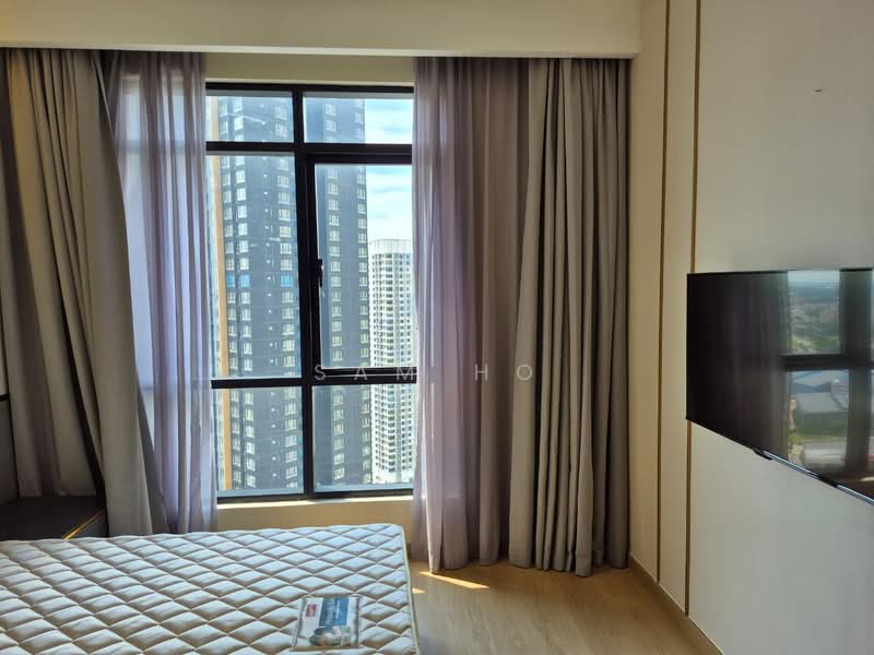 Service Residence for Sale at Hill10 Residence @ i-City - Sam Ho - Bedroom - PropertyGuru.com.my