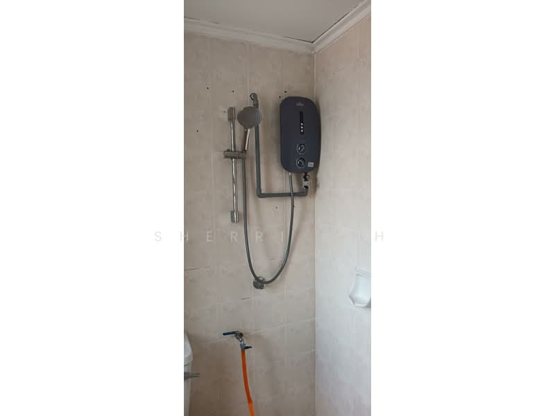 Condominium for Rent at D'aman Crimson - Sherri Koh - Bathroom - PropertyGuru.com.my
