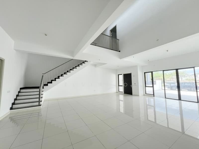 2-storey Terraced House for Sale in Denai Alam (Shah Alam) - Kelvin Loo - Living Room - PropertyGuru.com.my
