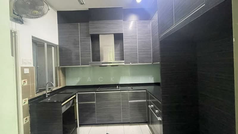 Rumah Bandar untuk Dijual di Kota Kemuning (Shah Alam) - Jack Lim - Kitchen - PropertyGuru.com.my