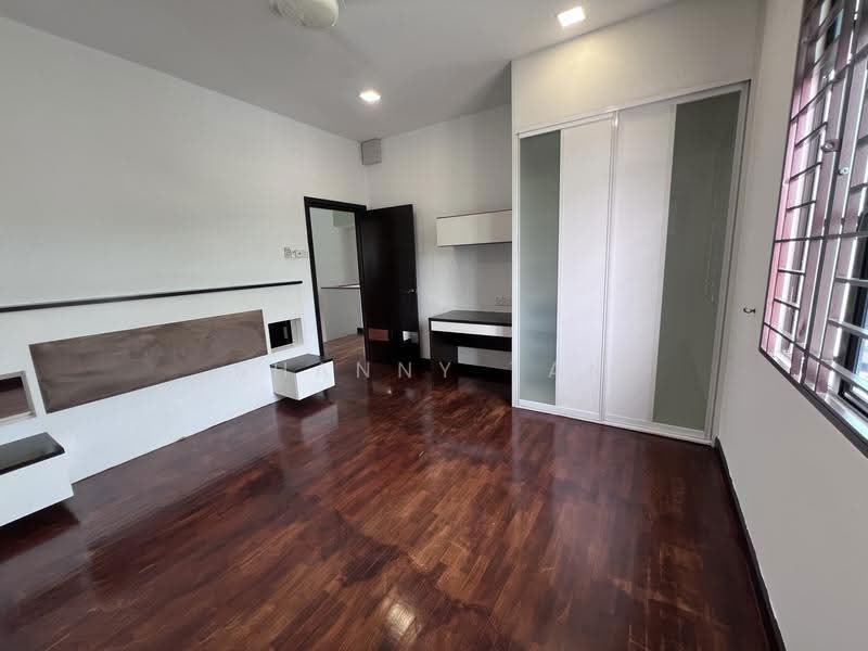 Rumah Berkembar untuk Dijual di Bandar Sungai Long (Selangor) - Shanny Tan - Bedroom - PropertyGuru.com.my