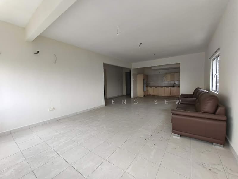 Servis Apartment untuk Dijual di Koi Kinrara - Yoke Leng Sew - Living Room - PropertyGuru.com.my
