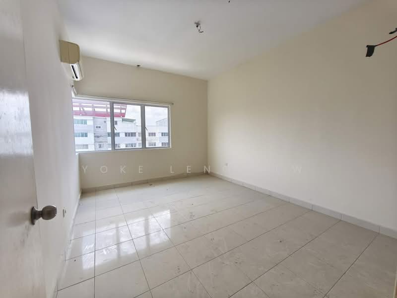 Servis Apartment untuk Dijual di Koi Kinrara - Yoke Leng Sew - Bedroom - PropertyGuru.com.my