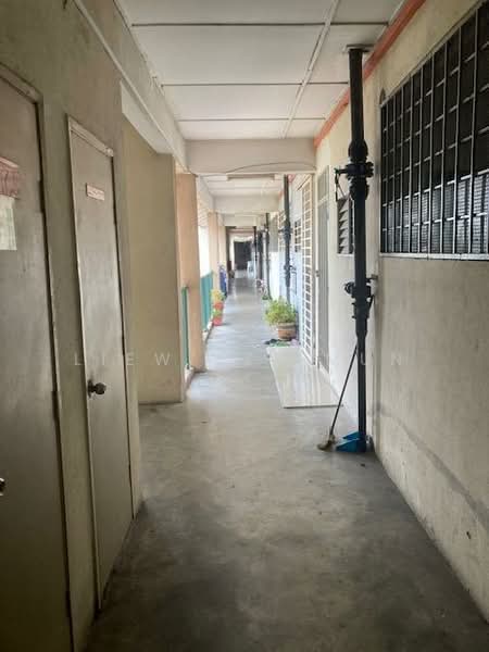 Apartment for Sale at Puchong Permata 3 - Liew Kee Mun - Corridor - PropertyGuru.com.my
