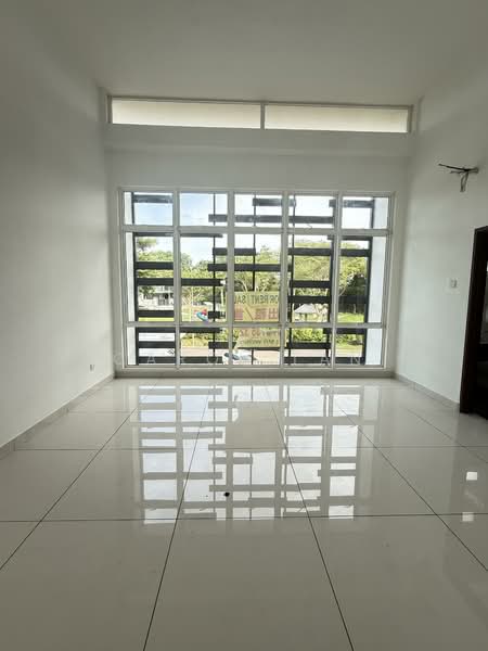 Bungalow for Sale in Bandar Putra (Kulai) - Carol Tan - Living Room - PropertyGuru.com.my
