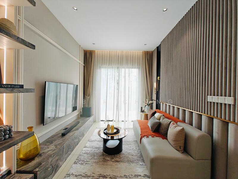 Semi-Detached House for Sale in Bandar Gamuda Cove (Dengkil) - Amber Cheng - Living Room - PropertyGuru.com.my