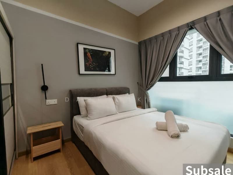 Condominium for Sale at Amberside @ Country Garden Danga Bay - Darryl Kee - Bedroom - PropertyGuru.com.my