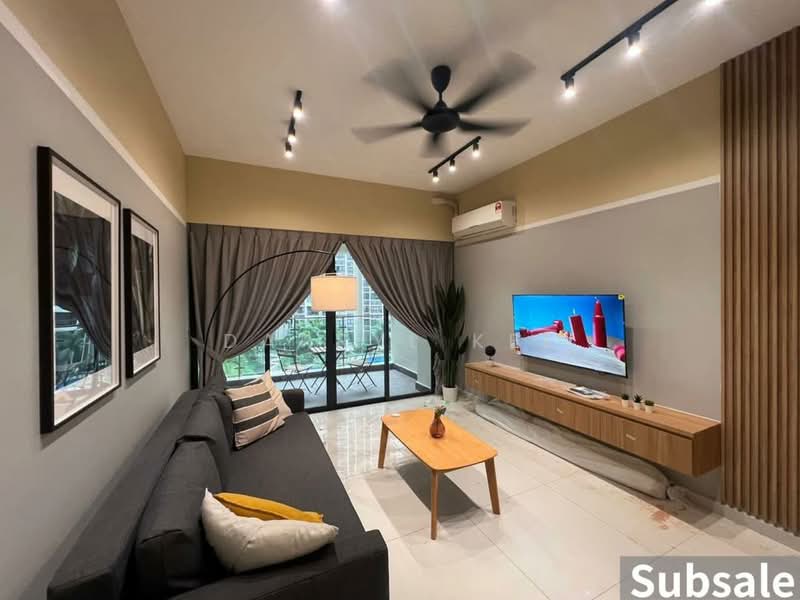Condominium for Sale at Amberside @ Country Garden Danga Bay - Darryl Kee - Living Room - PropertyGuru.com.my