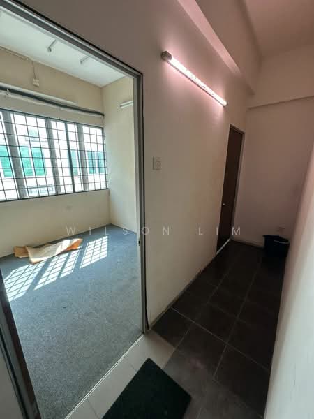 FIRST FLOOR SHOP at Bandar Bukit Tinggi 1 Klang untuk Untuk Disewa - RM 2,500 /bulan, Mac 2026 - Interior - PropertyGuru.com.my