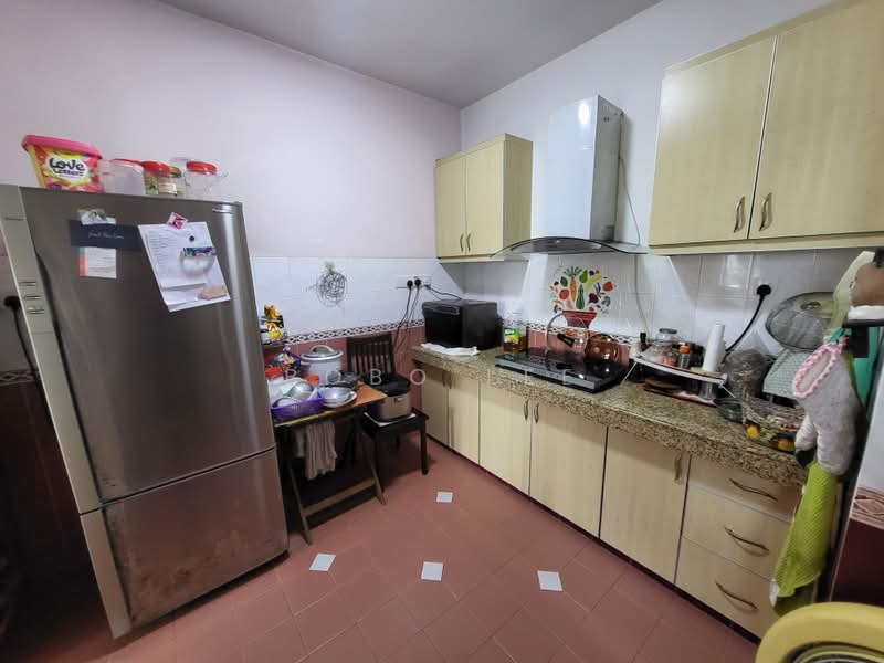 Rumah Bandar untuk Dijual di Jalan Klang Lama (Old Klang Road) (Kuala Lumpur) - Bobo Lee - Kitchen - PropertyGuru.com.my