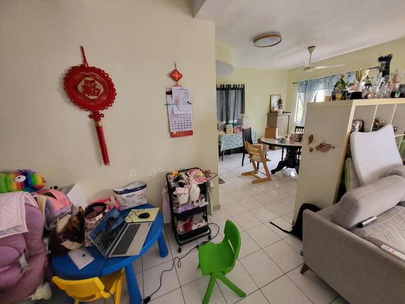 Rumah Bandar untuk Dijual di Jalan Klang Lama (Old Klang Road) (Kuala Lumpur) - Bobo Lee - Living Room - PropertyGuru.com.my