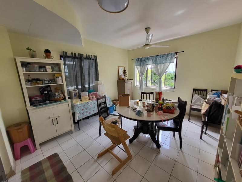 Rumah Bandar untuk Dijual di Jalan Klang Lama (Old Klang Road) (Kuala Lumpur) - Bobo Lee - Dining Room - PropertyGuru.com.my