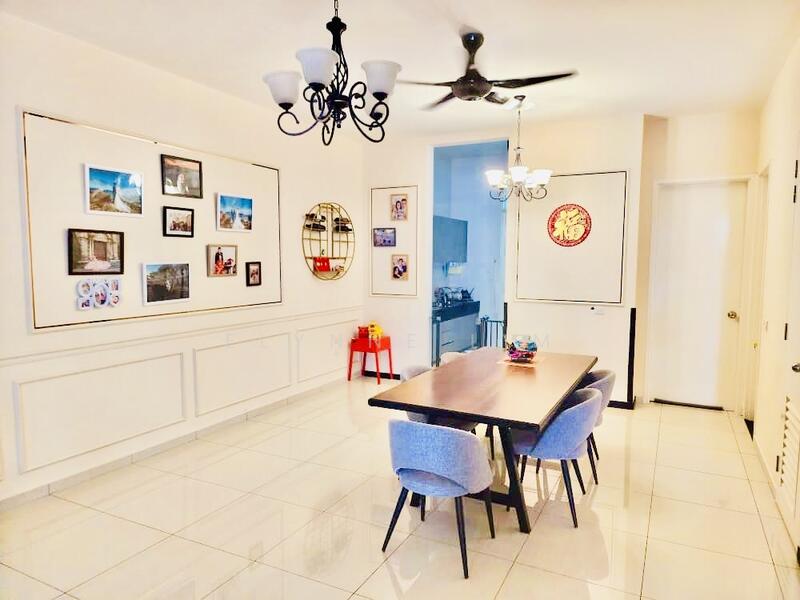 2-storey Terraced House for Sale in Eco Majestic (Semenyih) - Elynne Lim - Dining Room - PropertyGuru.com.my
