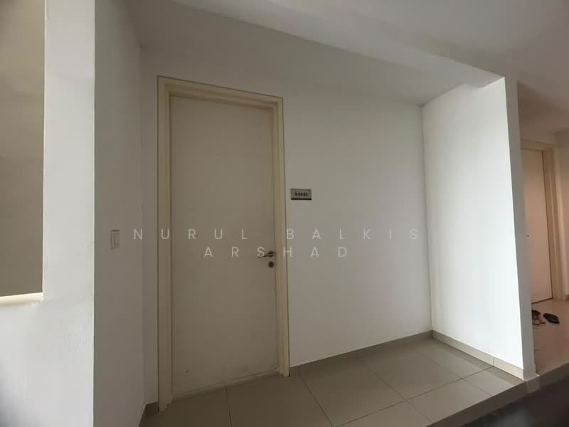 Service Residence for Rent at Habitus @ City of Elmina - Nurul Balkis Arshad - Corridor - PropertyGuru.com.my