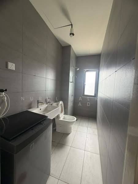 Service Residence for Rent at Habitus @ City of Elmina - Nurul Balkis Arshad - Bathroom - PropertyGuru.com.my