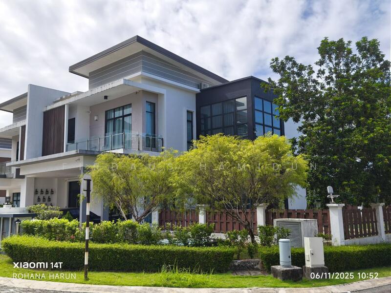 Untuk Dijual - Bukit Malawati