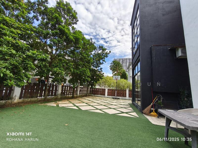 Untuk Dijual - Bukit Malawati