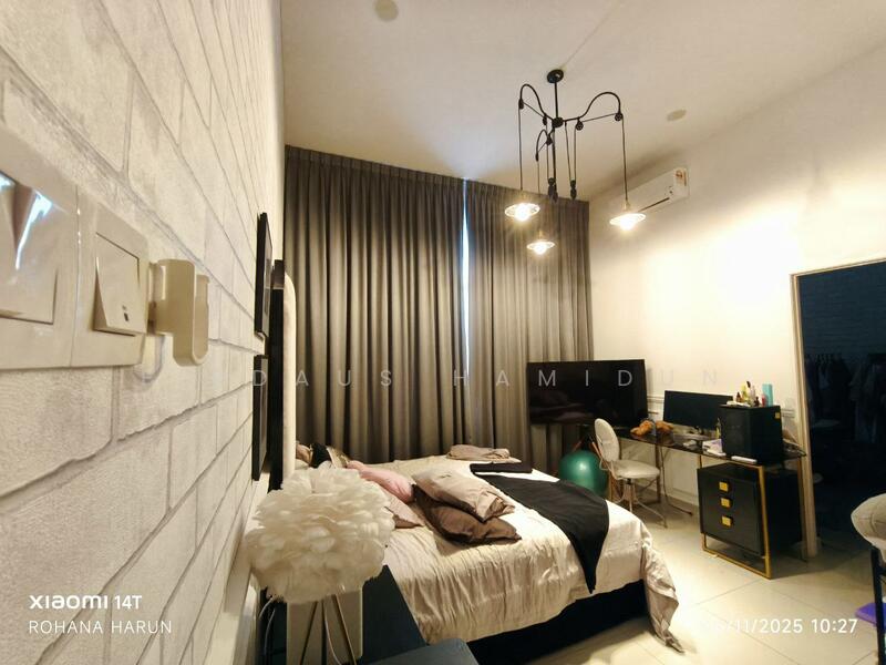 Untuk Dijual - Bukit Malawati