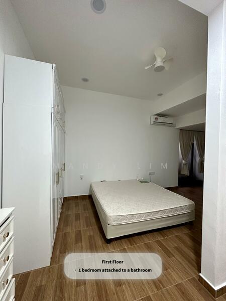 3-storey Terraced House for Sale in Batu Ferringhi (Penang) - Mandy Lim - Bedroom - PropertyGuru.com.my