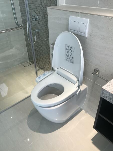 Service Residence for Sale at Star Residences One - Jannah Ali - Bathroom - PropertyGuru.com.my