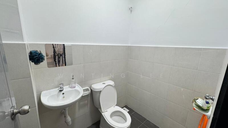 Untuk Dijual - TAMAN PULAI MUTIARA 2