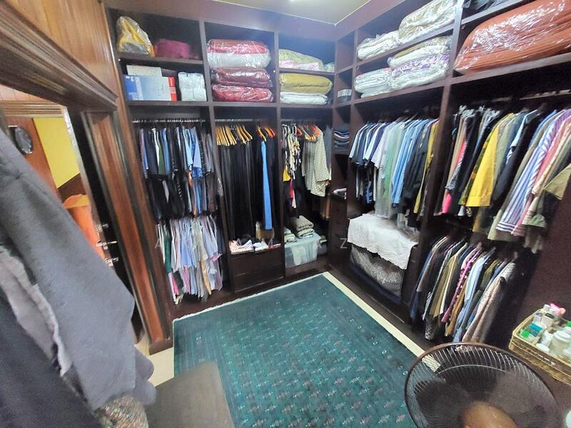 D'Kayangan untuk Untuk Dijual - RM 1,170,000, Feb 2026 - Closet - PropertyGuru.com.my