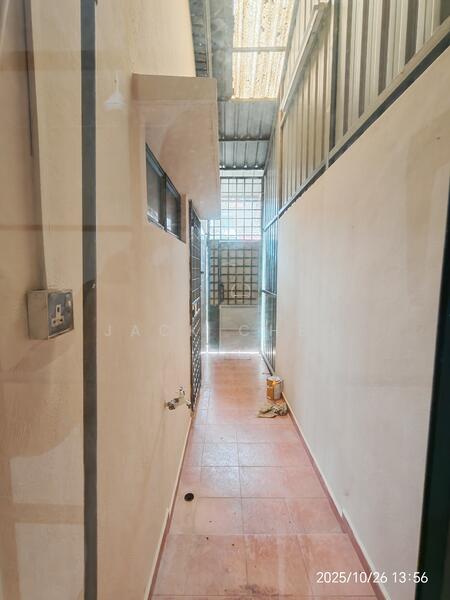 For Rent - Taman daya