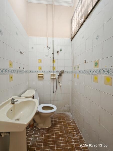 For Rent - Taman daya