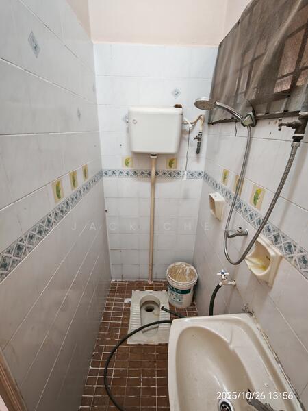 For Rent - Taman daya