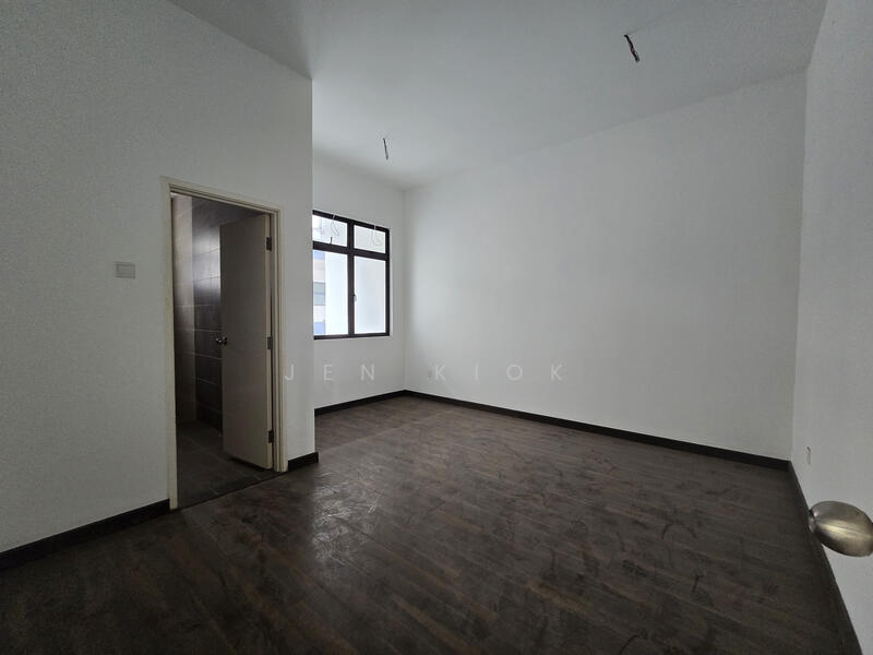 Semi-Detached House for Sale in Taman Desa Tebrau (Tebrau) - Jen Kiok - Interior - PropertyGuru.com.my