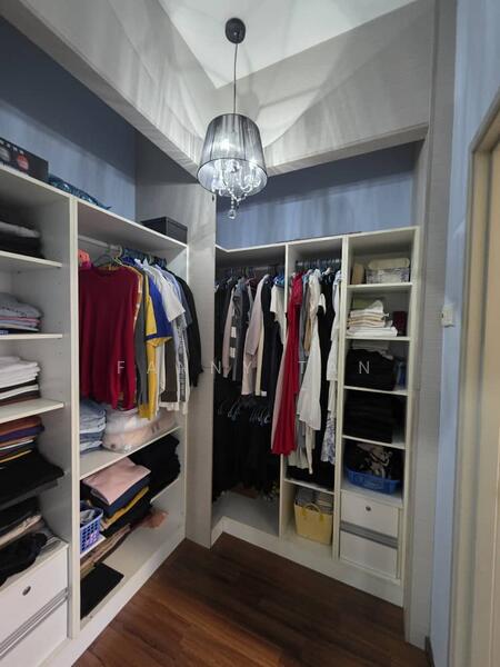 Closet
