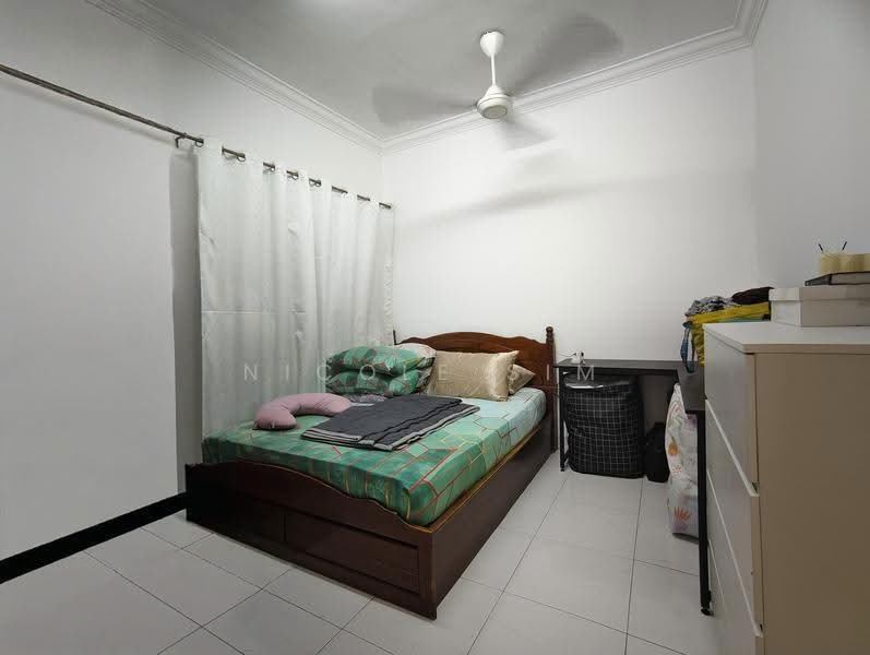 Apartment for Sale at Villa Pavilion - Nicole Sim - Bedroom - PropertyGuru.com.my