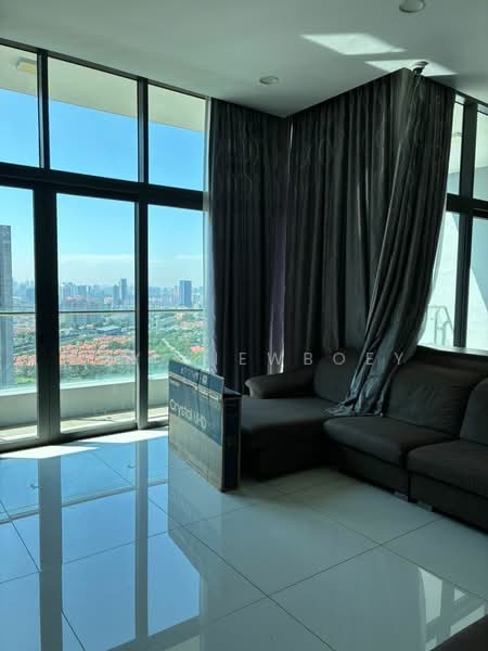 Condominium for Sale at Tropicana Grande - Tay SiewBoey - Living Room - PropertyGuru.com.my