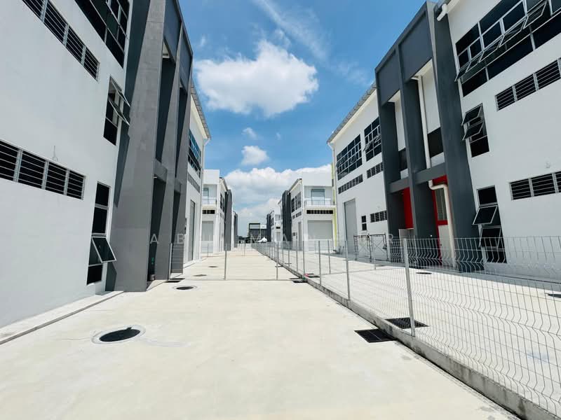 Semi-D Factory for Rent in Perdana Industrial Park (Puchong) - Abu Mansur - PropertyGuru.com.my